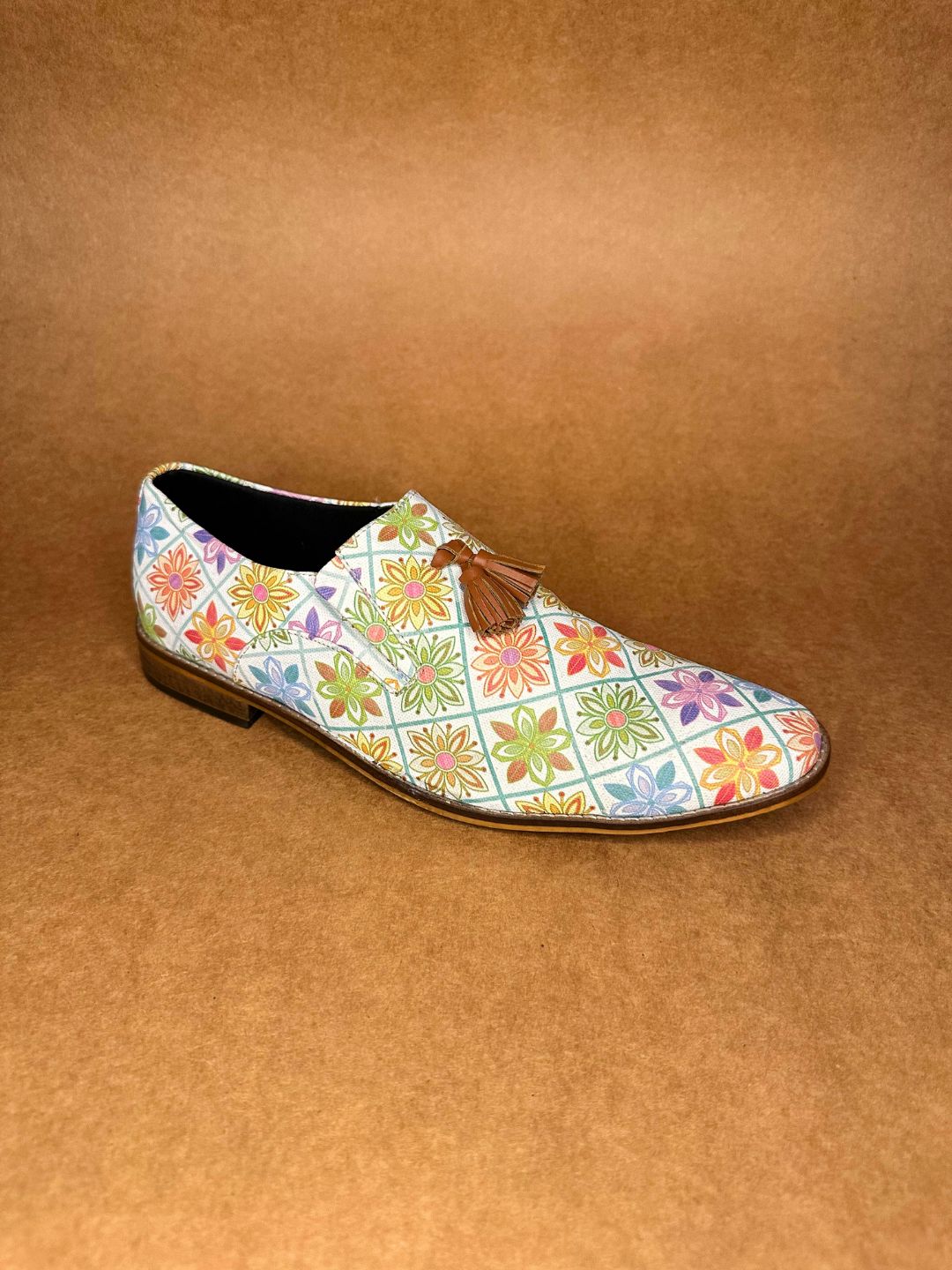Vidyot Bhil Art Loafers