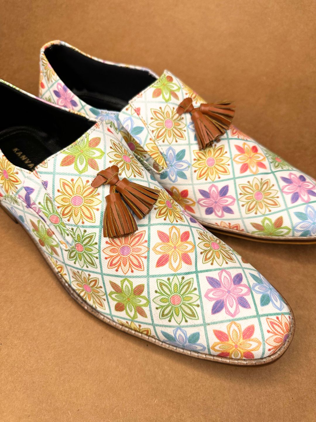 Vidyot Bhil Art Loafers