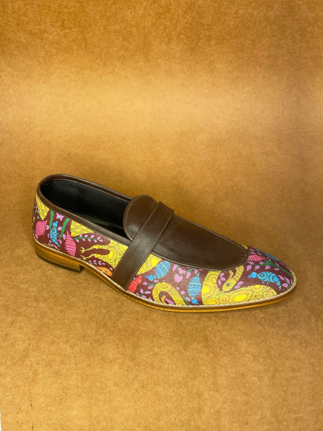Adhi Bhil Art Loafers
