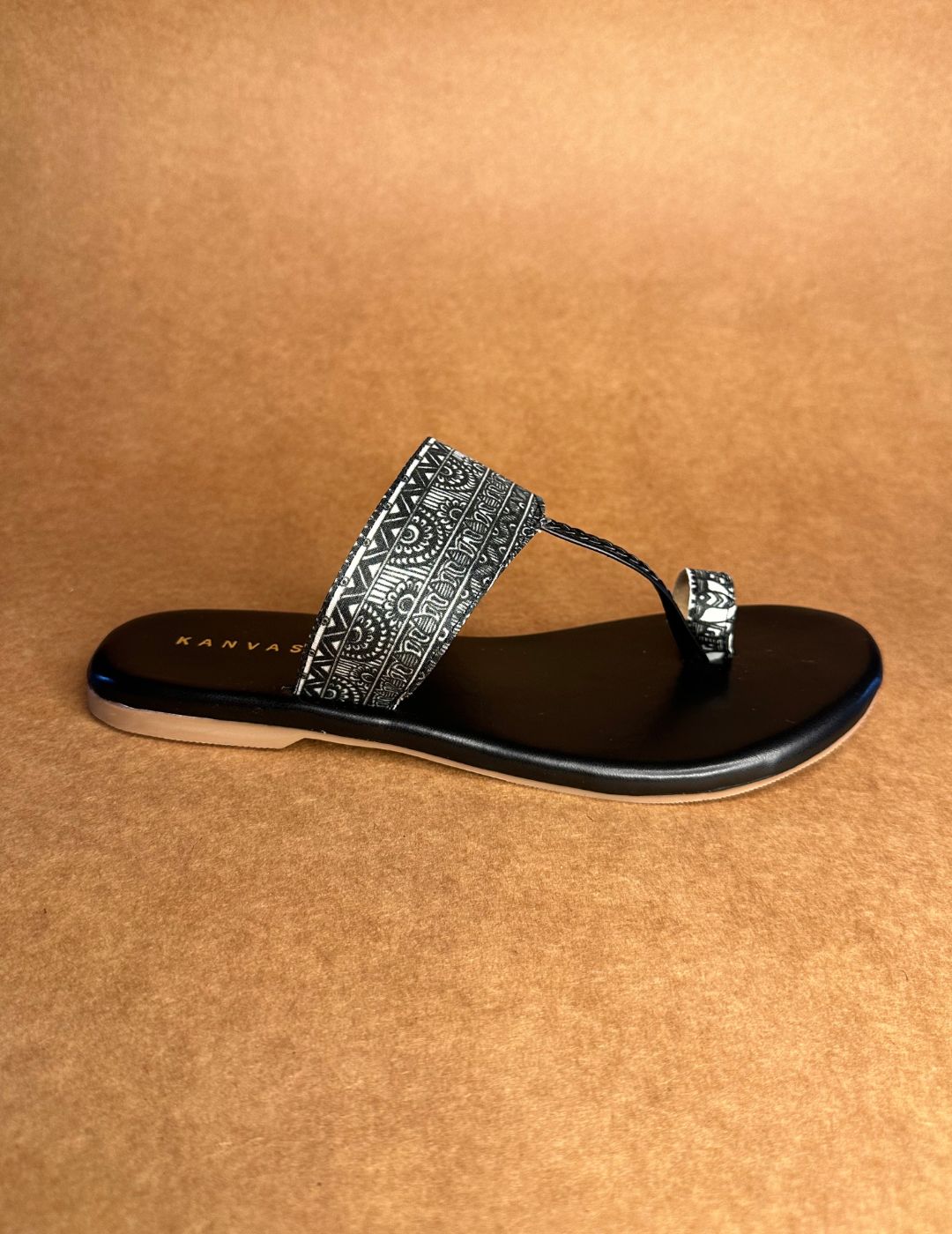 Black Abstract Kolhapuri