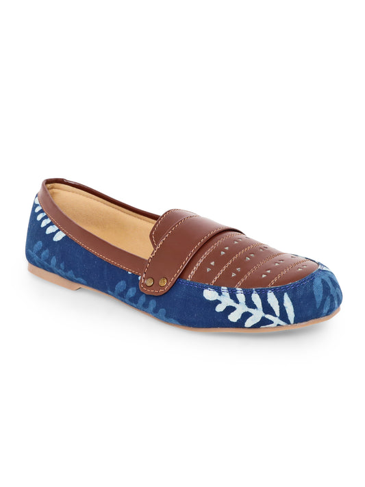 Indigo Dyed Boyfriend Moccasin