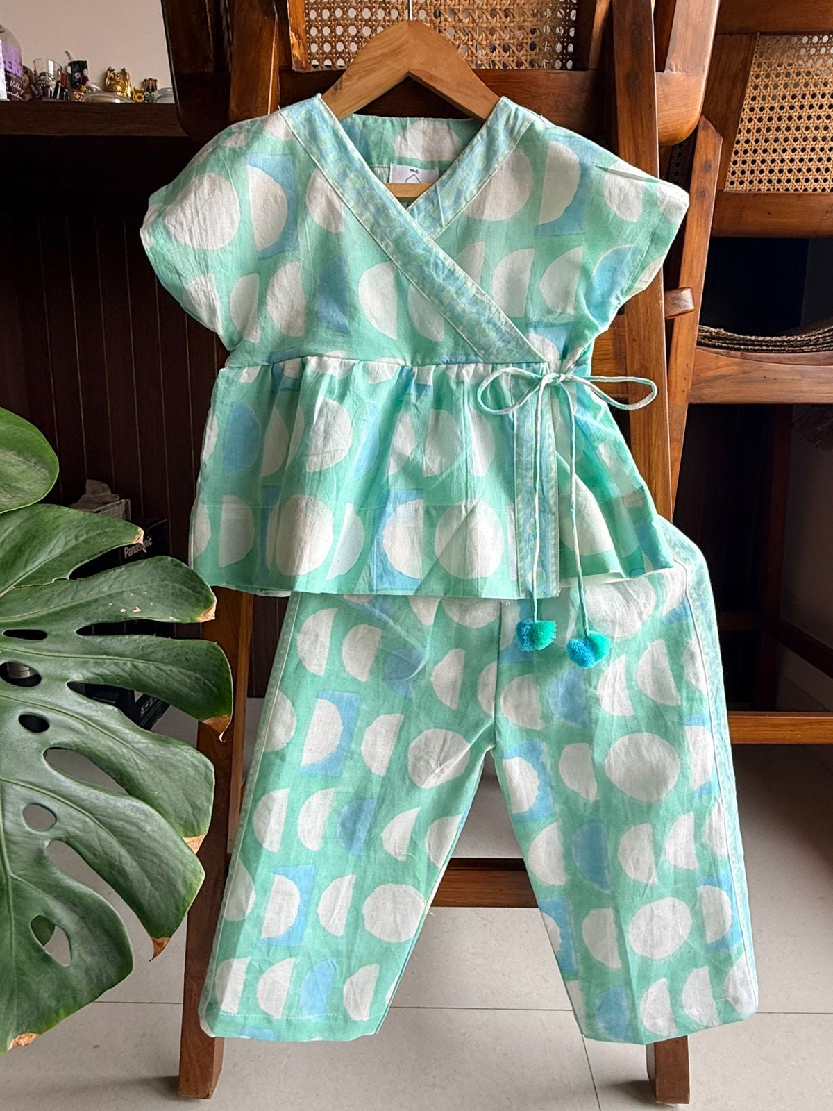 Girls Cotton Linen Co-ord Set - Green Kimono Circle Print