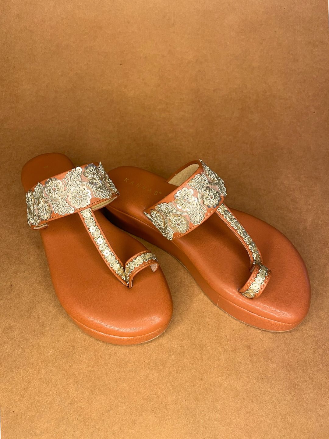 Traditional Embroidered Work Kolhapuri Heels