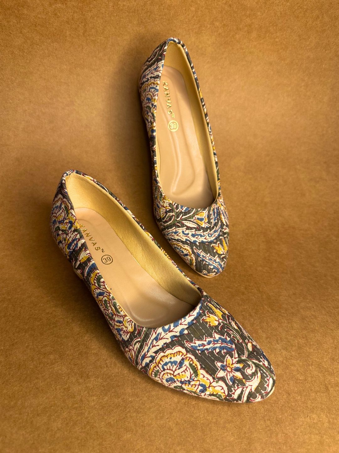 Block Print Kantha Work Wedges