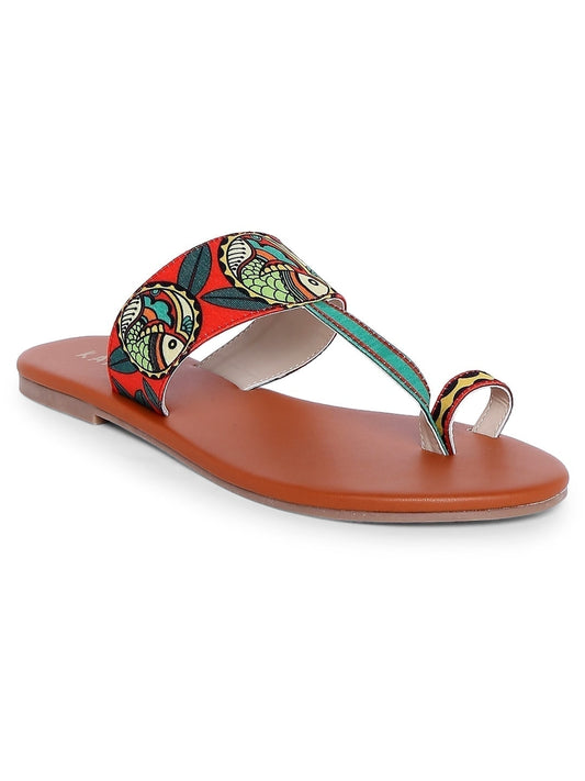 Red Madhubani Fish Motif Kolhapuris