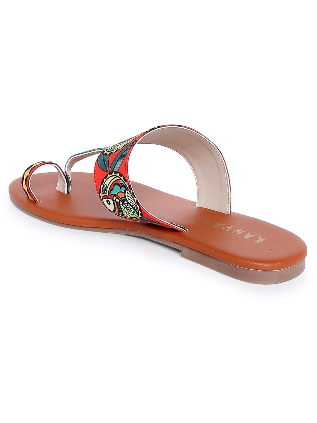 Red Madhubani Fish Motif Kolhapuris