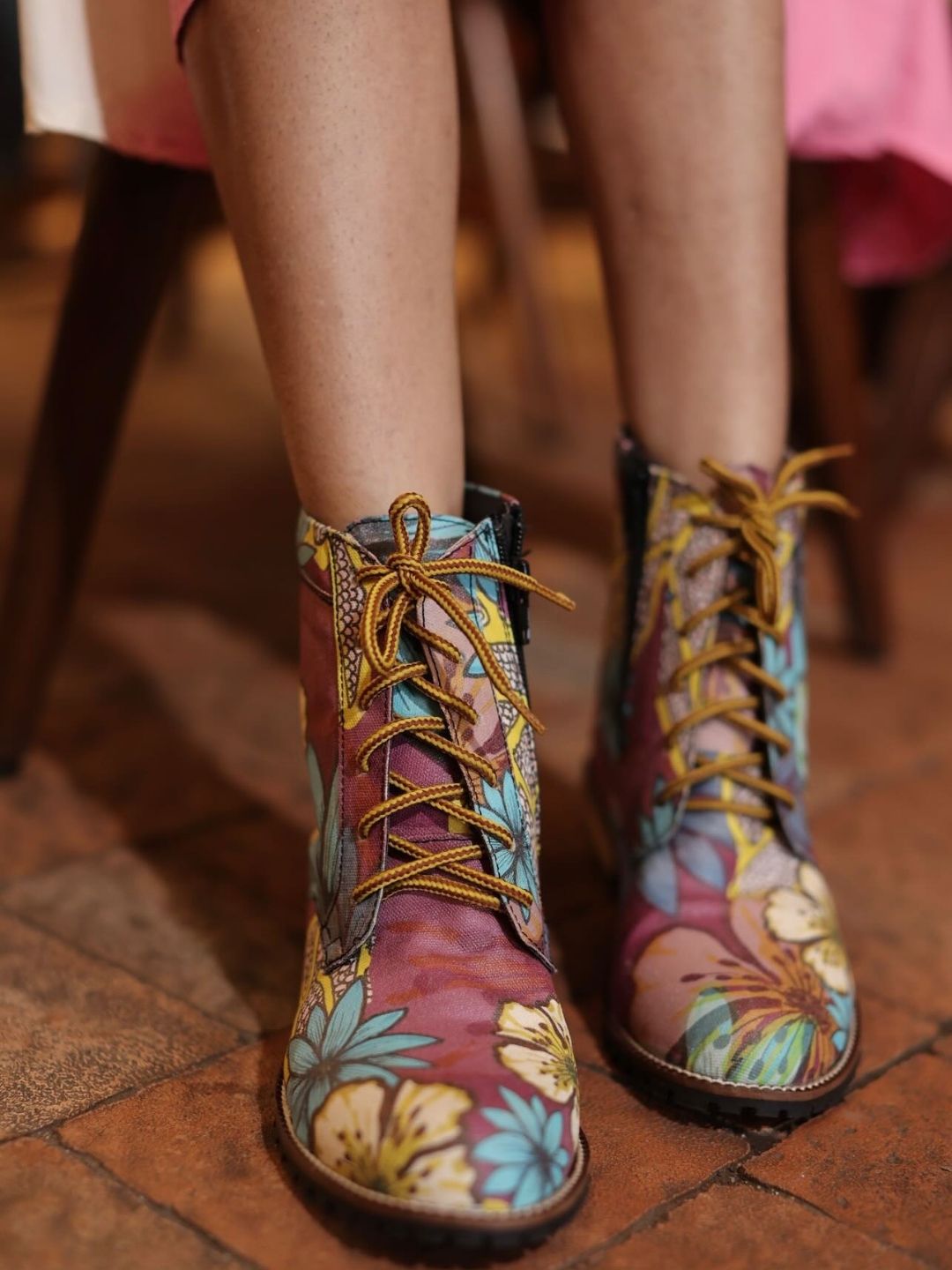 The Vineyard Lover Unisex Boots