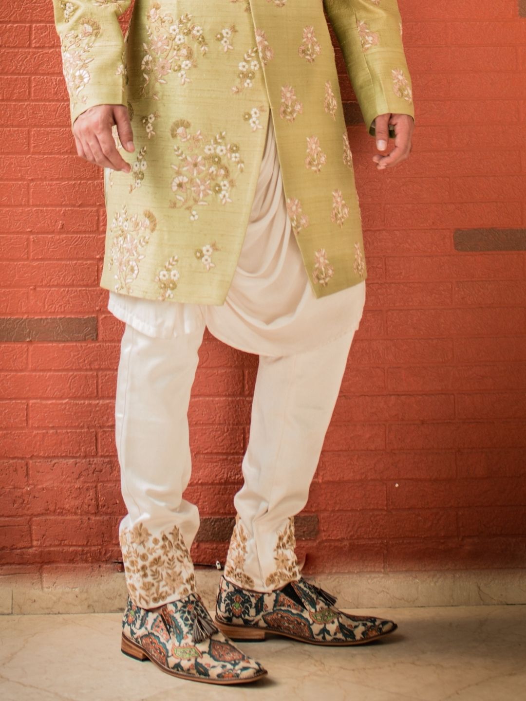 Royal Handcrafted Mughal Print Loafers