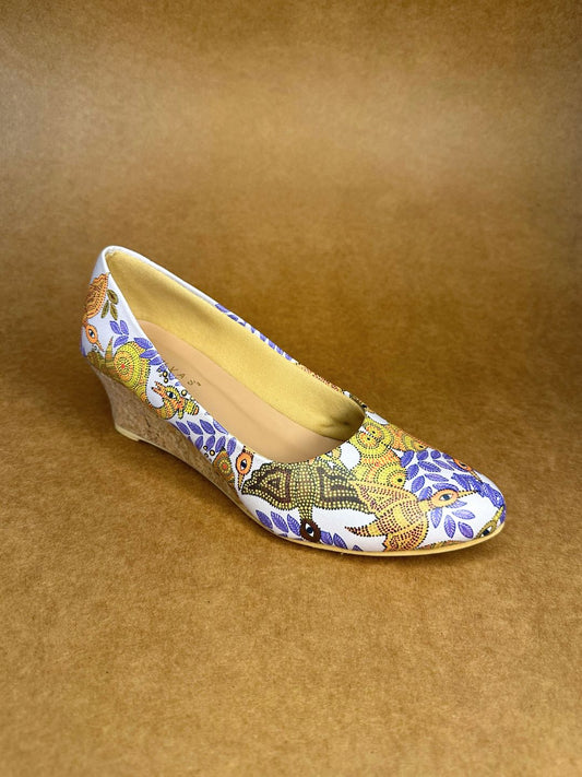 Advaya Bhil Art Wedges