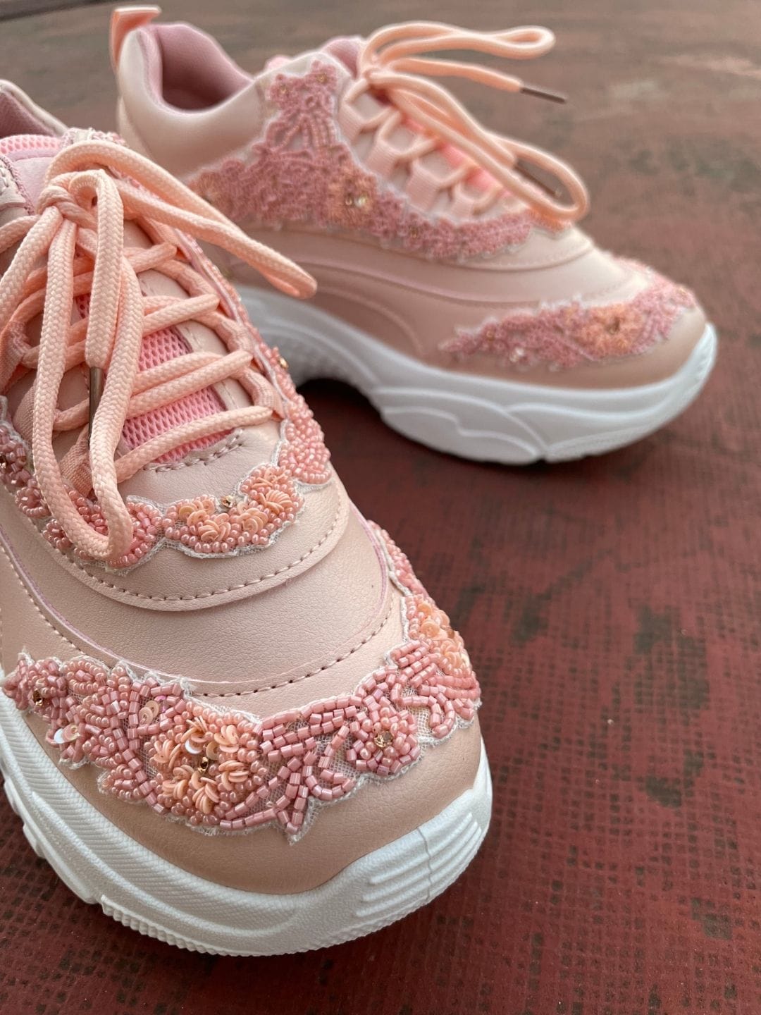 Pink Bead Work Kanvas Sneakers