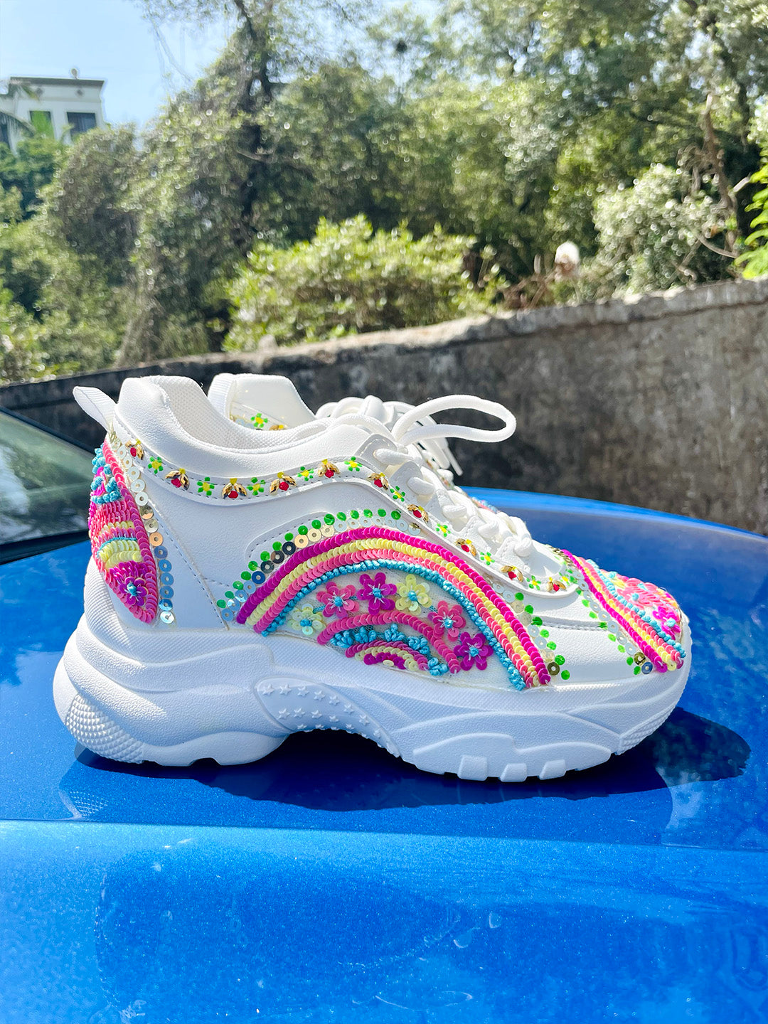 Multicolor Neon 3D Embroidered Kanvas Sneakers