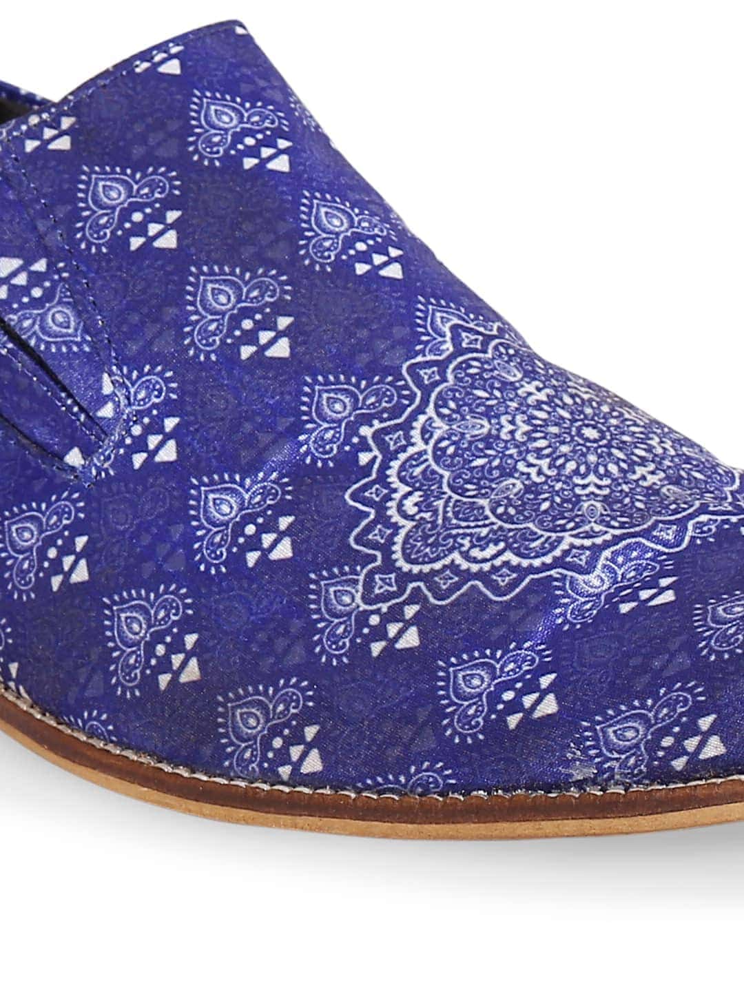Blue Printed Motif Loafers